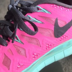 Custom NikeiD Nike Frees